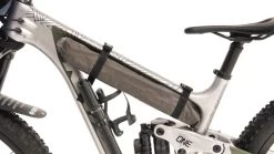 Easy Camp Energy 200 Compact Tent 29 Easy Camp Energy 200 Compact Tent -Outdoor Camping Store 120445 energy 200 compact feature photo8