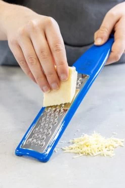 Colourworks Set Of 4 Handheld Graters -Outdoor Camping Store ghw93ntotax23qcdapoc 34710